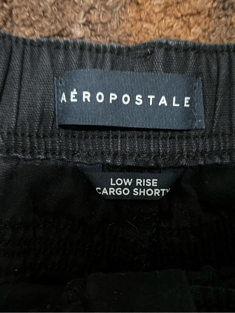 Aeropostale Black Low-Rise Cargo Shorts